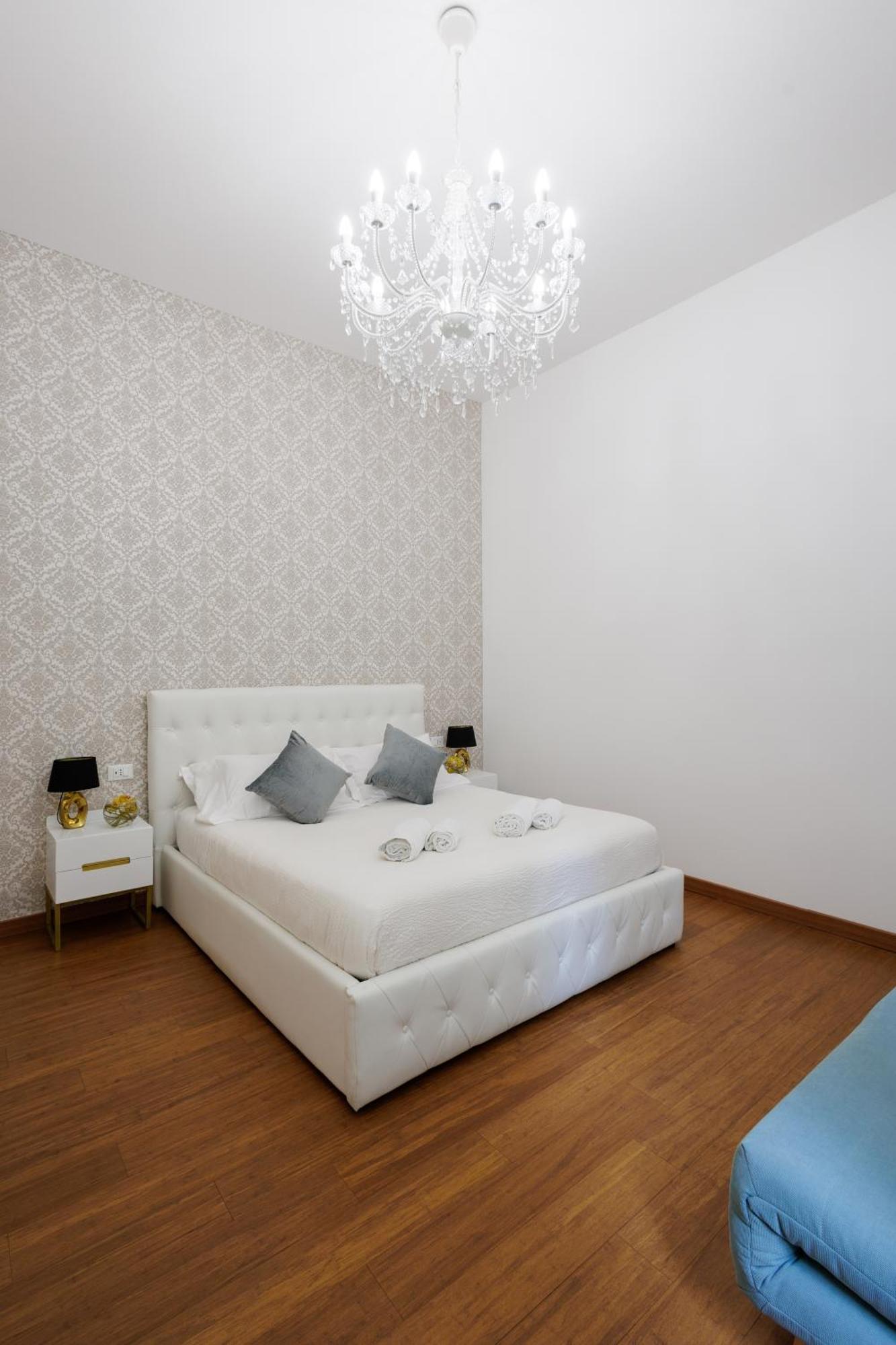 Lux With Parking Appartement *