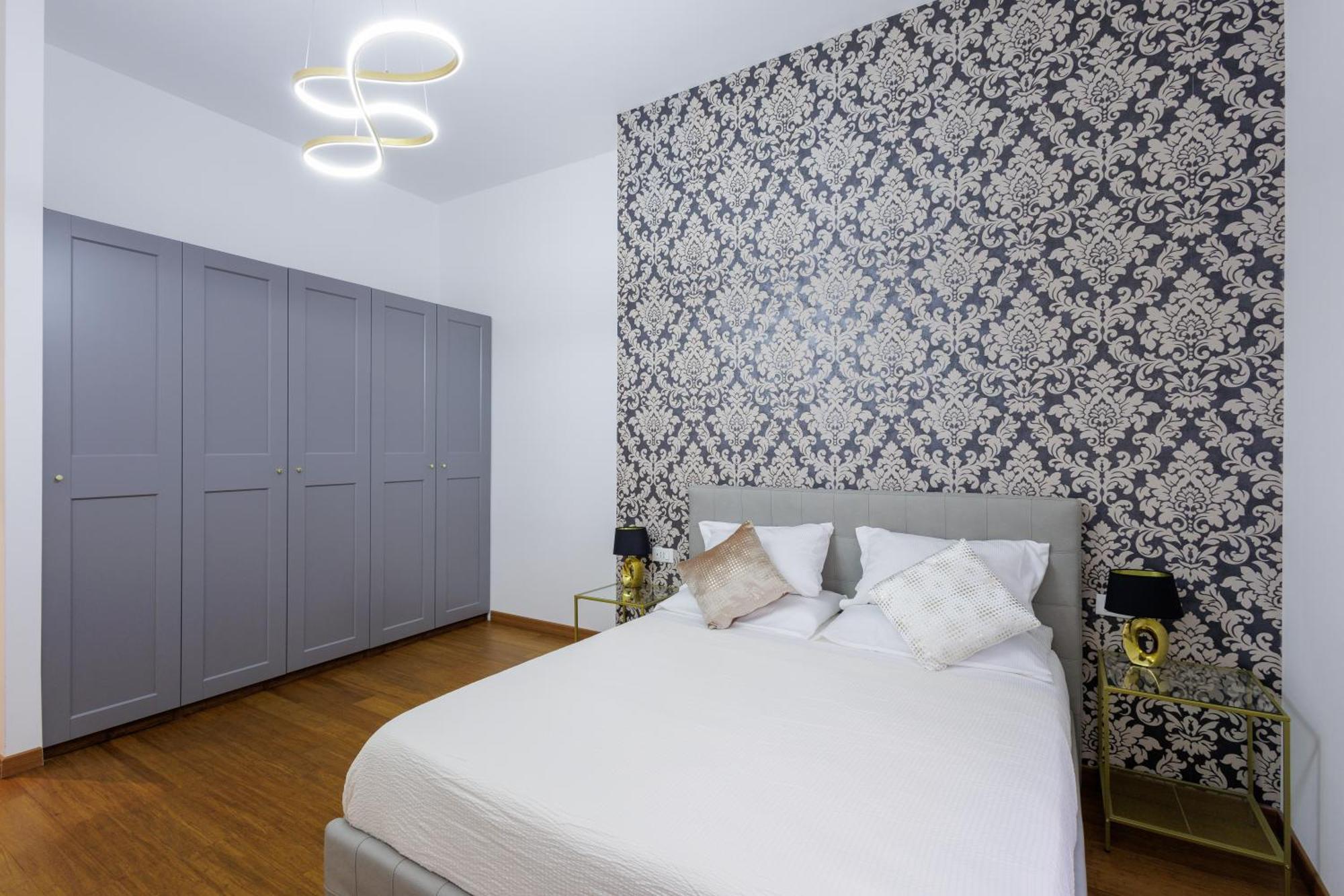 Lux With Parking Appartement Genua