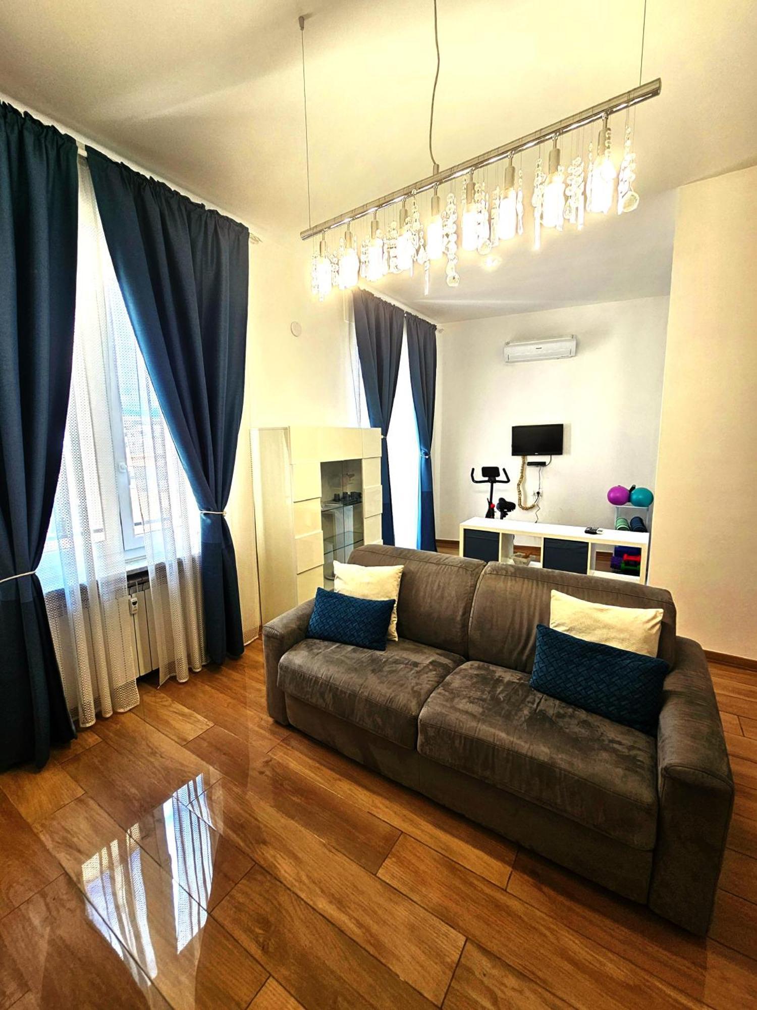 Lux With Parking Appartement